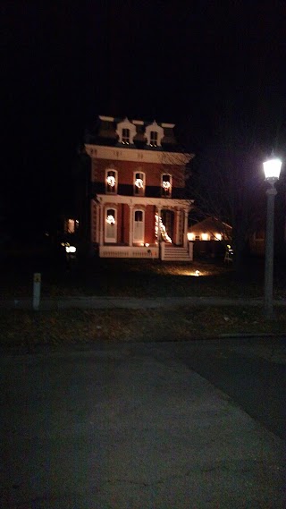 Smith Moreland Mansion