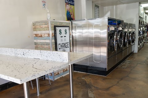 Photo of Sunshine Laundry - 4132 Manzanita Avenue, Carmichael, CA 95608, USA