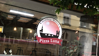 Pizza Luna