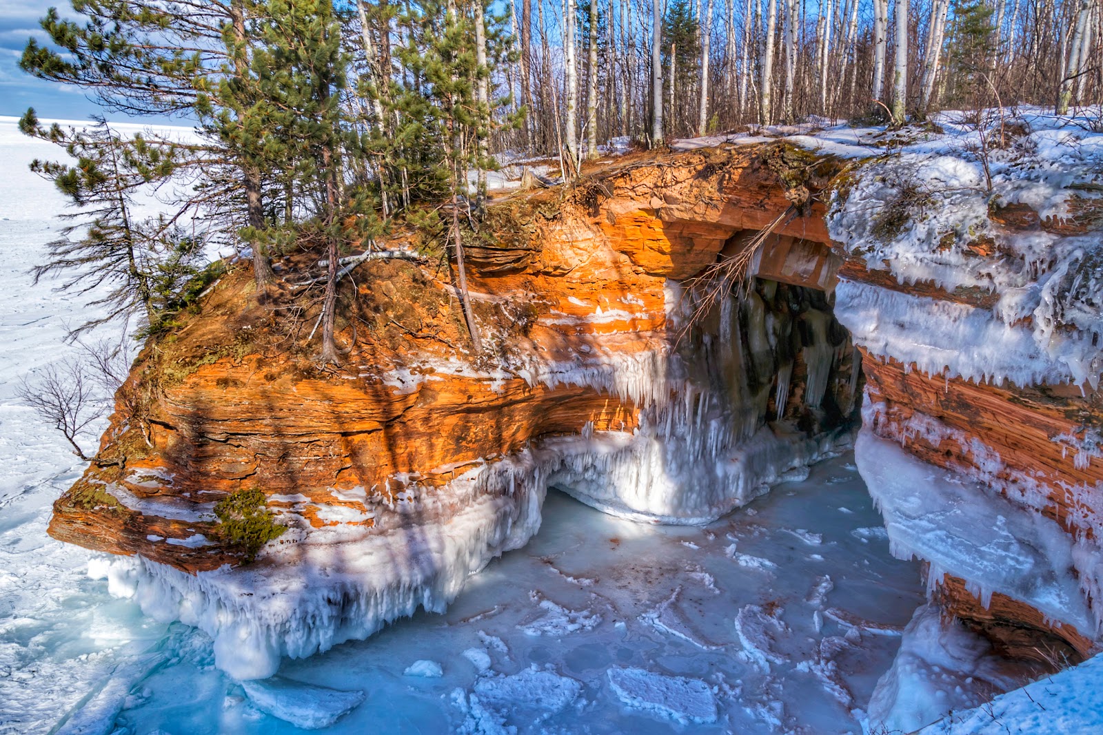 Apostle Islands National Lakeshore Mainland Sea Caves