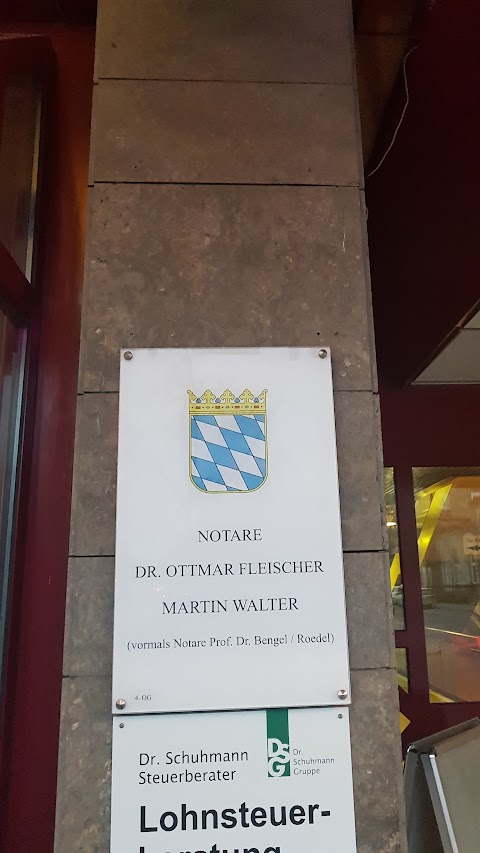 Notare Martin Walter und Dr. Georg Seitz in Fürth