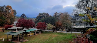 Trackrock Campground & Cabins