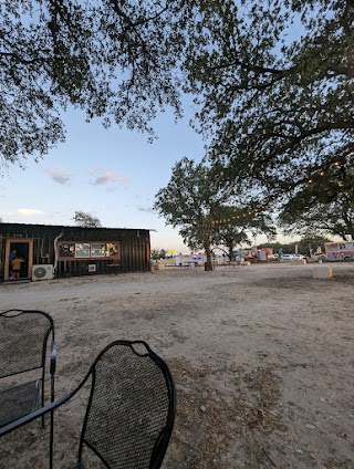 Friends and neighbors food truck park