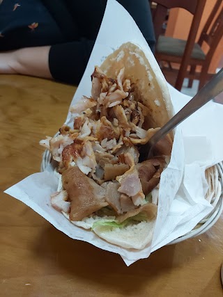 Lasani Pizzería Restaurante Y Doner Kebab