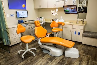 A Kid's Place Too! Dentistry for Children