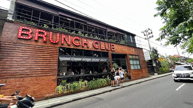 Brunch Club Bali