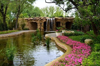 The Dallas Arboretum and Botanical Garden