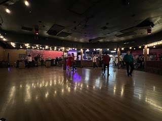 Pink Cadillac Country Bar & Dance Hall