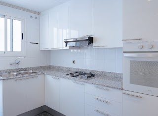 Reformas de Baños y Cocinas en el Prat de Llobregat, C/ Barcelona 60, Saniprat SLU