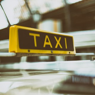 A Discount Taxi Cab MKE