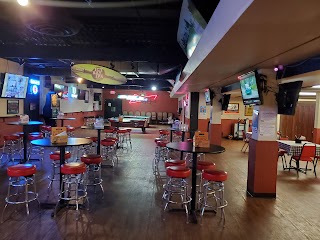 Czeckers Sports Bar and Grill