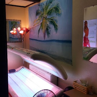 Sun Seekers Crescent City Tanning Salon - Fresh Juices - Smoothies - Hawaiian Shave Ice