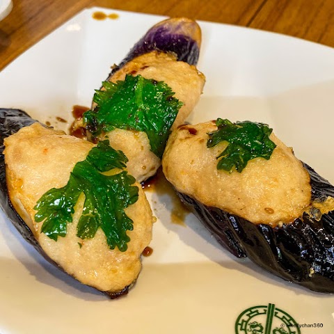 Photo of Tim Ho Wan - Waikiki - 2233 Kalākaua Avenue, Honolulu, HI 96815, USA