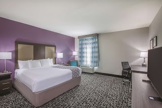 La Quinta Inn & Suites by Wyndham Lake Charles - Westlake