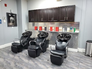 Lux Salon