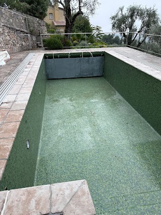 Agence Cannes - Mirror Pool Concept