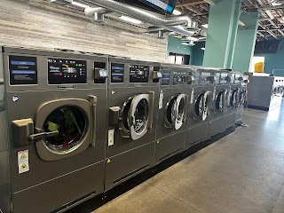 Reliable Commercial Laundry Equipment