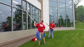 Fish Window Cleaning