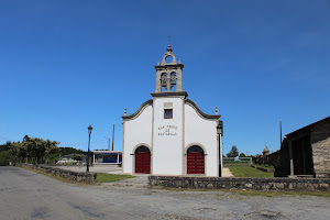 Igrexa de San Pedro de Santaballa