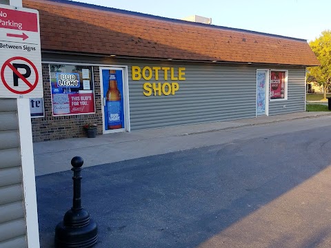 CEDAR INN Motel, Restaurant, Lounge & Bottle Shop