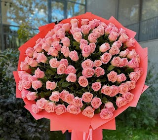 Luxury Flower Delivery & Atelier