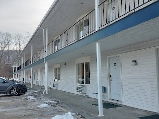 Colonial Motel and Spa