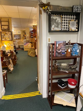 Victoria's Antiques & More