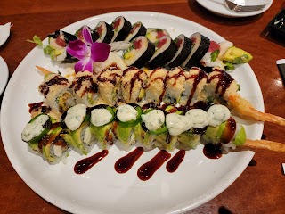 CRAVE American Kitchen & Sushi Bar (Mall of America - Bloomington)