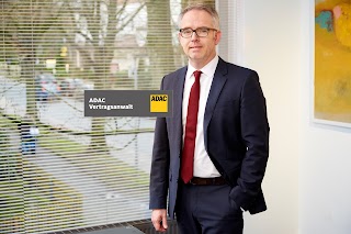 TOP ADAC Anwalt Jan Focko Janssen ᐅ Rechtsanwalt und Fachanwalt für Verkehrsrecht