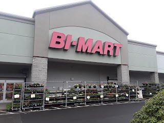 Bi-Mart Membership Discount Stores