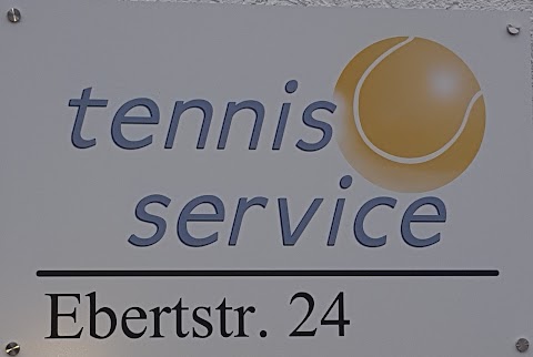 Tennis Service Manfred Maier