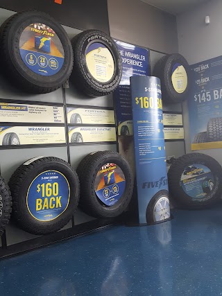 Moore's Tire & Service Center