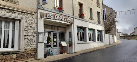 Les Douves