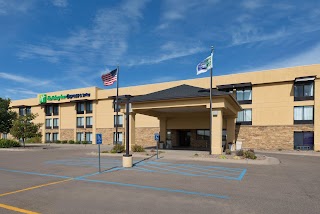 Holiday Inn Express & Suites Colby, an IHG Hotel