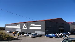 Adidas Store Mora de Rubielos