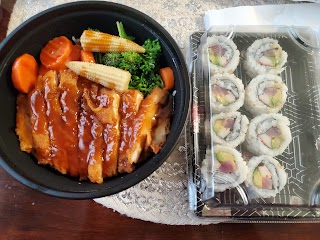 MAUI Teriyaki & Sushi
