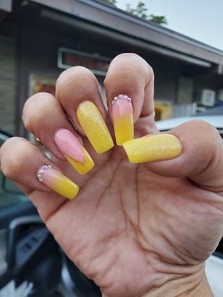 Ruth's Nails & Spa