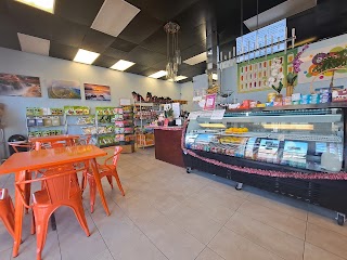 Banh Mi & Boba Cafe