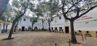 Colegio María Auxiliadora I Marbella (Salesianas)