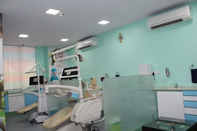 photo of Dental Krafts | Orthodontist | Dental Implant Clinic - Dentist in Gurgaon Sector 57