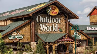 Bass Pro Shops