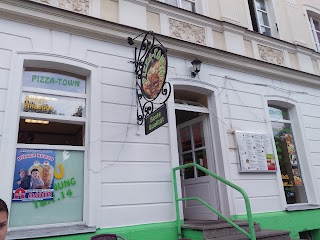 Pizza Town & Döner Pizzeria