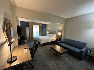 Holiday Inn Express & Suites Hiawassee, an IHG Hotel