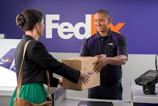 FedEx Ship Center