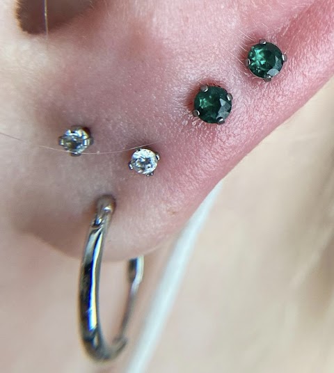 Green Moth Piercing & Jewelry