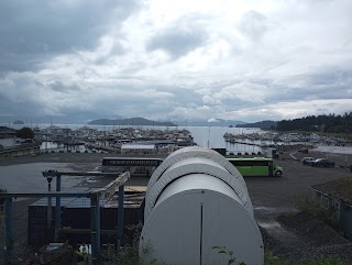 De Hart's Auke Bay Store