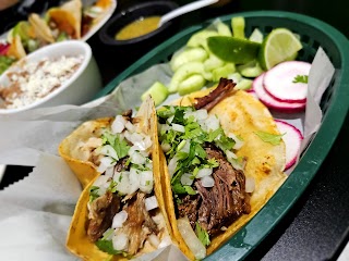 Trébol Taco Shop