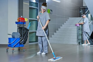 Cleaning services / Reinigungsdienste (ISABELLA)