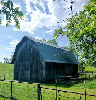 Smith Community Farmhouse - NWA Farm School & Alternate Community Education