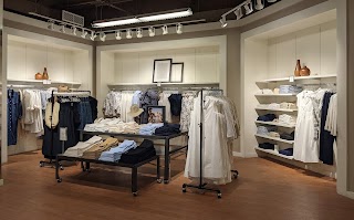 Banana Republic Factory Store